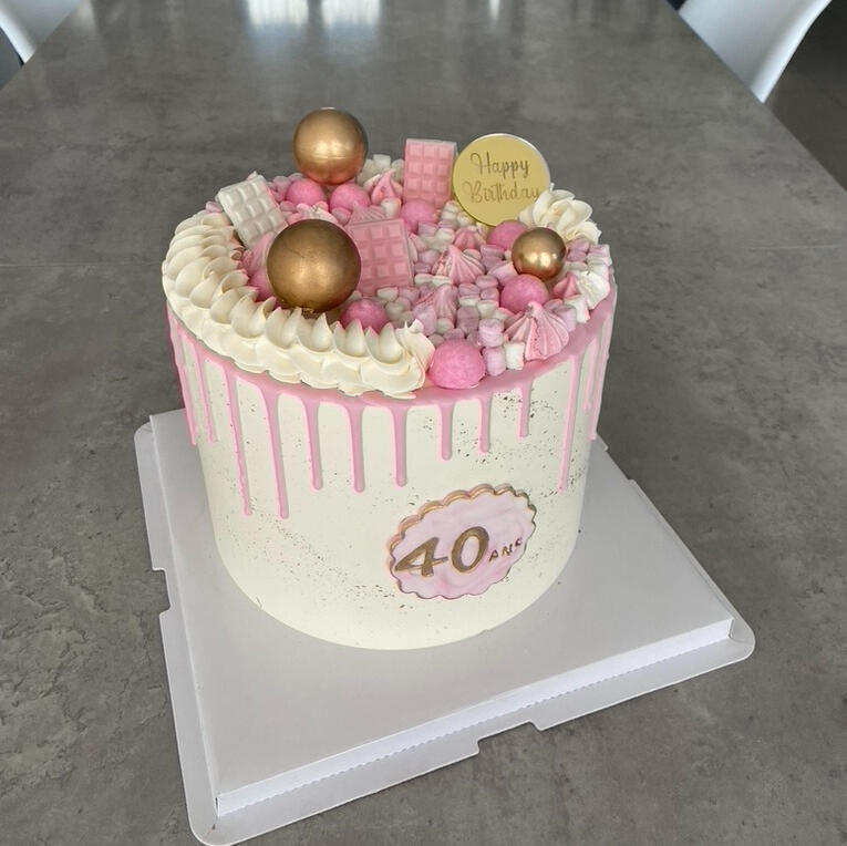 Layer cake fruits rouges (25 parts)