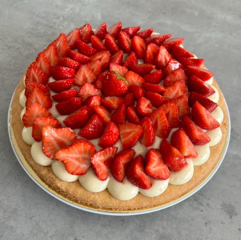 Tarte aux fraises (8 parts)